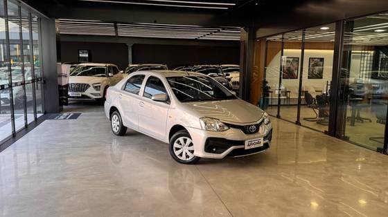 TOYOTA ETIOS 1.5 X SEDAN 16V FLEX 4P MANUAL